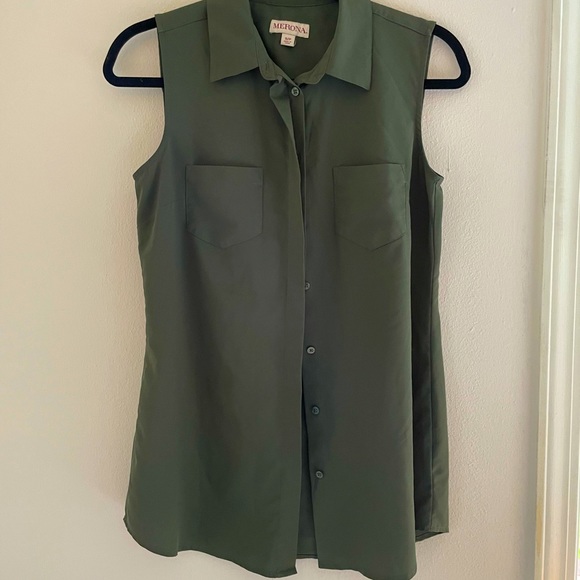 Merona Tops - Lowered! 💥 Women’s Target Merona Sleeveless Green Blouse
